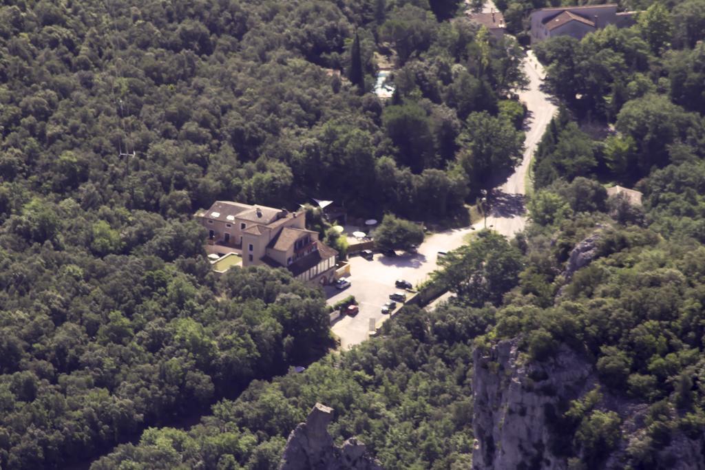 Le Belvedere Vallon-Pont-d'Arc Bagian luar foto